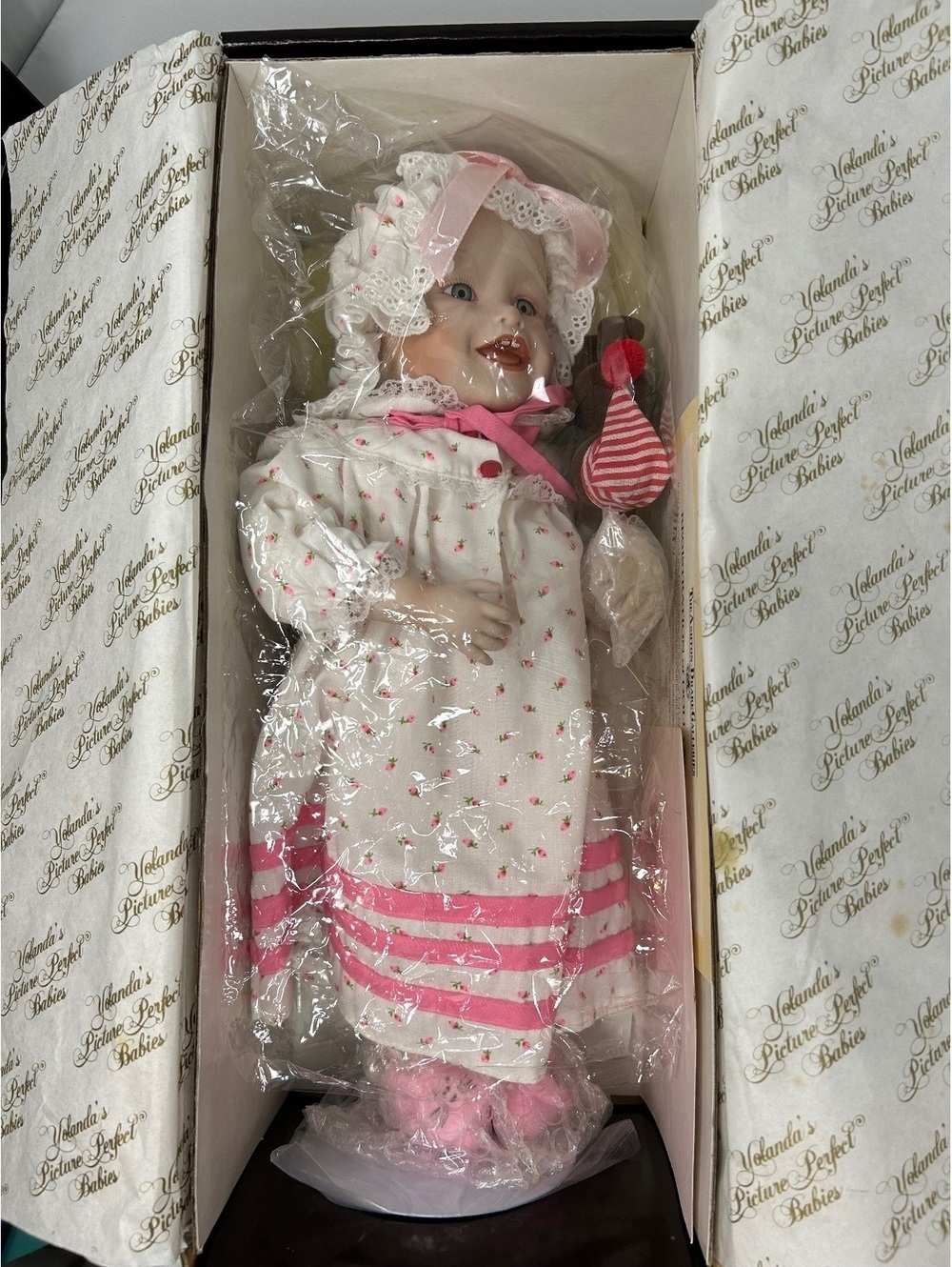 Sarah Yolanda's Picture Perfect Babies Collection Knowles Doll 1987